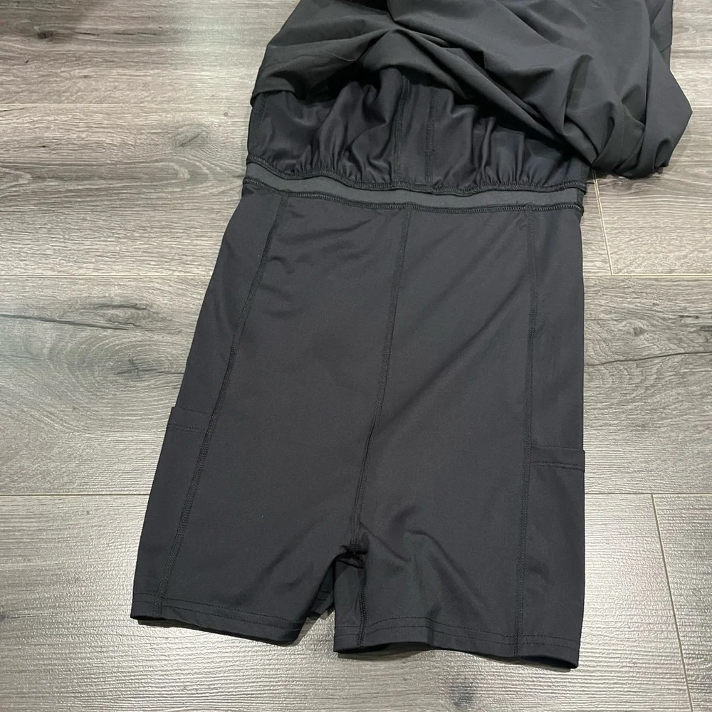 Women’s Flex Strappy Active Dress.    Black.   S